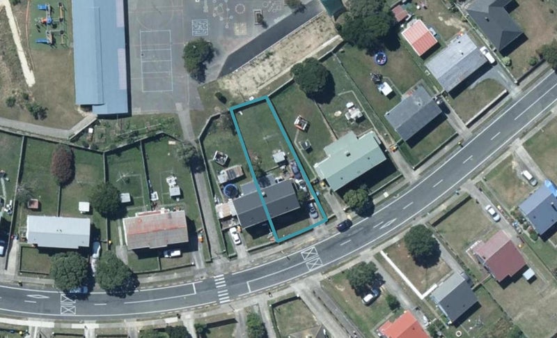 27 Corinna Street, Waitangirua, Porirua - Carousel 1