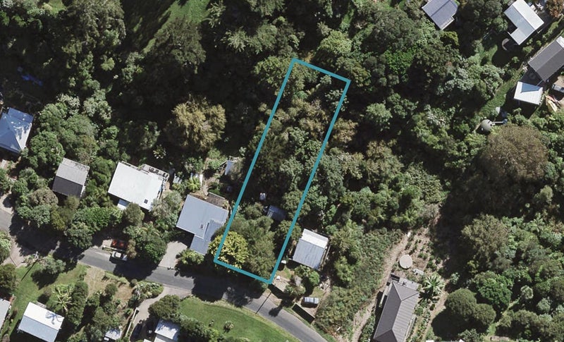 27 Trig Hill Road, Onetangi, Waiheke Island - Carousel 1