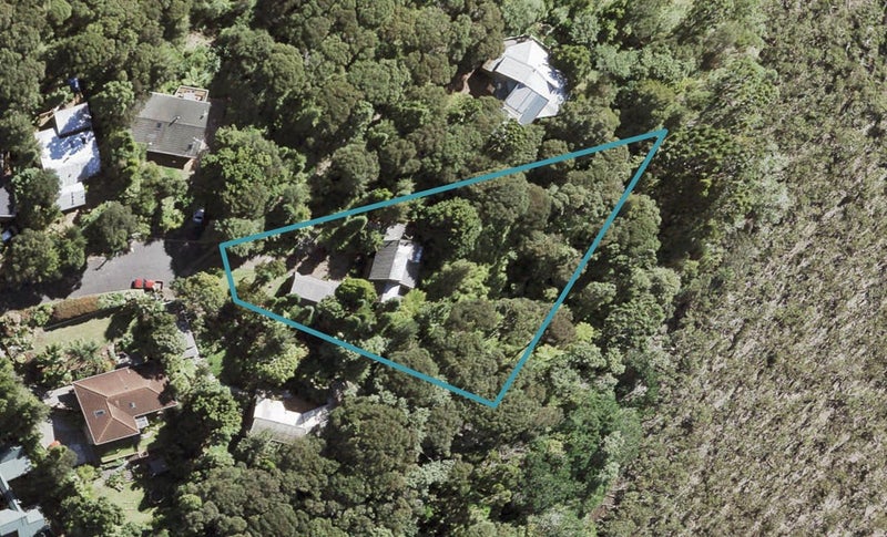 7 Janet Place, Laingholm, Auckland - Carousel 1