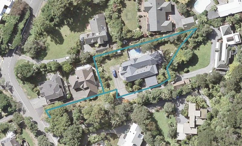 42 Cheviot Road, Lowry Bay, Lower Hutt - Carousel 1