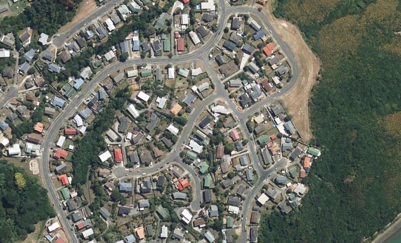 3 Pennant Grove, Titahi Bay, Porirua - Carousel 1