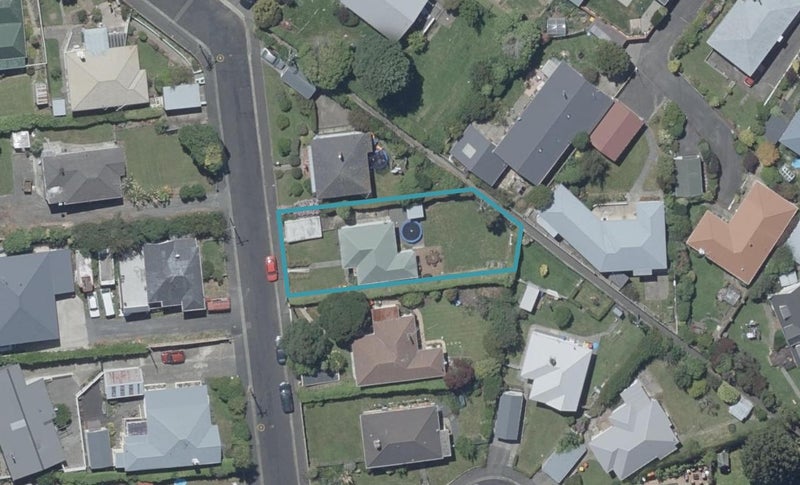 33 Berwick Street, Wakari, Dunedin - Carousel 1