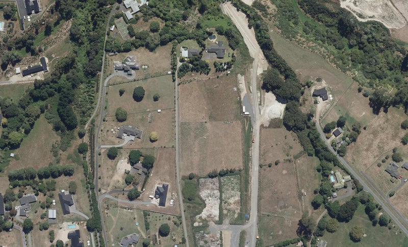 27C Alfred Main Drive, Tamahere, Hamilton - Carousel 1
