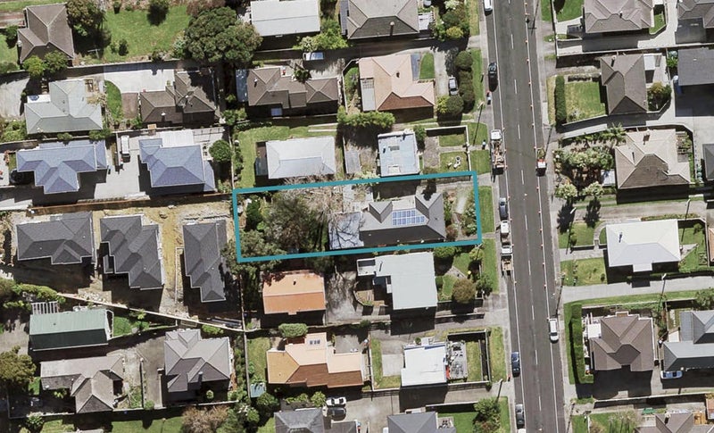 83 Oakdale Road, Mount Roskill, Auckland - Carousel 1