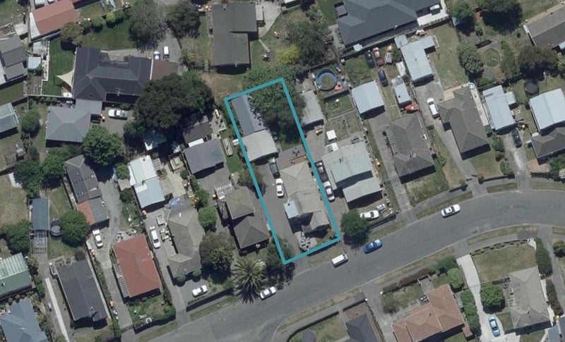 11 Staffordshire Street, Burwood, Christchurch - Carousel 1