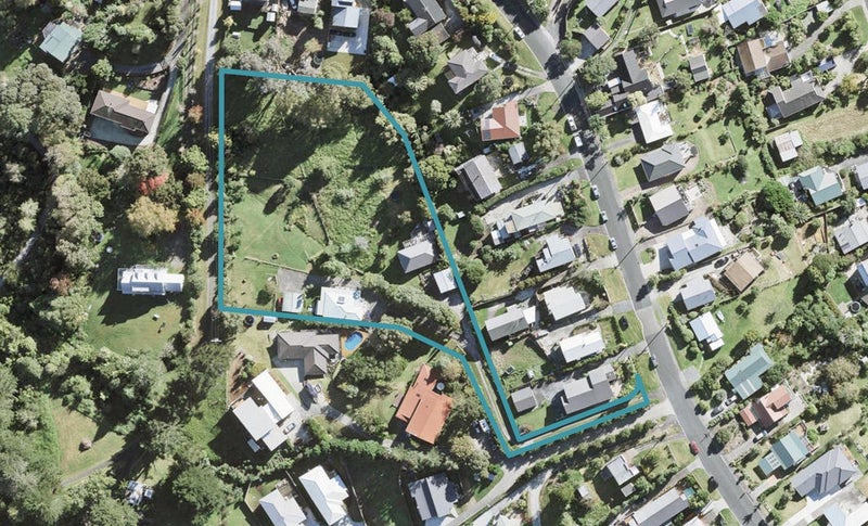 1/14D Moffat Road, Red Beach, Whangaparāoa - Carousel 1