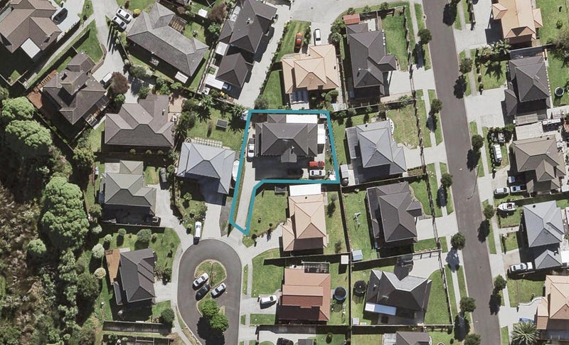 11 Waterbury Place, Mangere, Auckland - Carousel 1