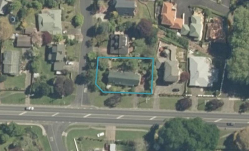 2 Marlowe Drive, Leamington, Cambridge - Carousel 1