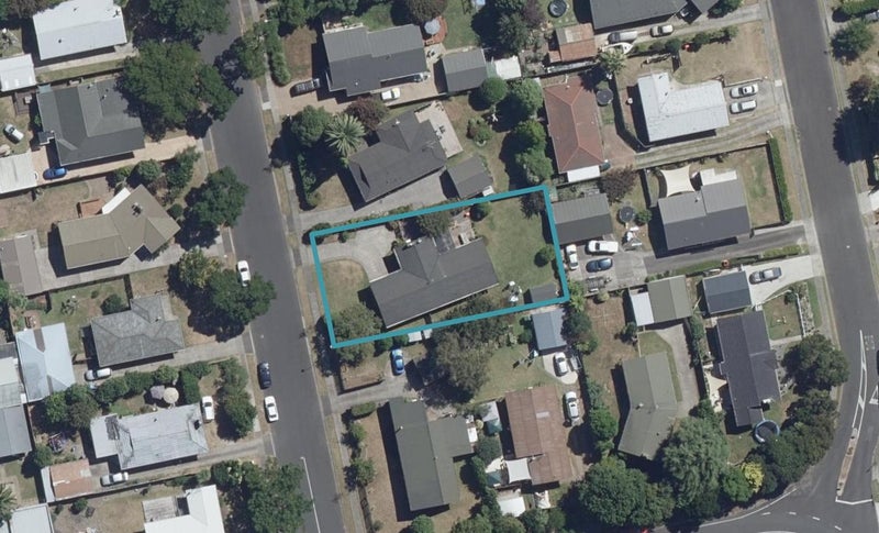 20 Fuchsia Avenue, Pukete, Hamilton - Carousel 1