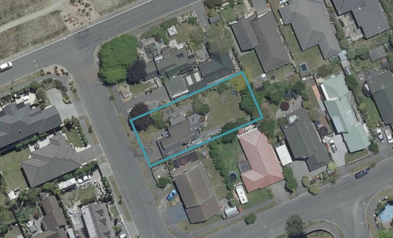 2 Regalwood Close, Parklands, Christchurch - Carousel 1