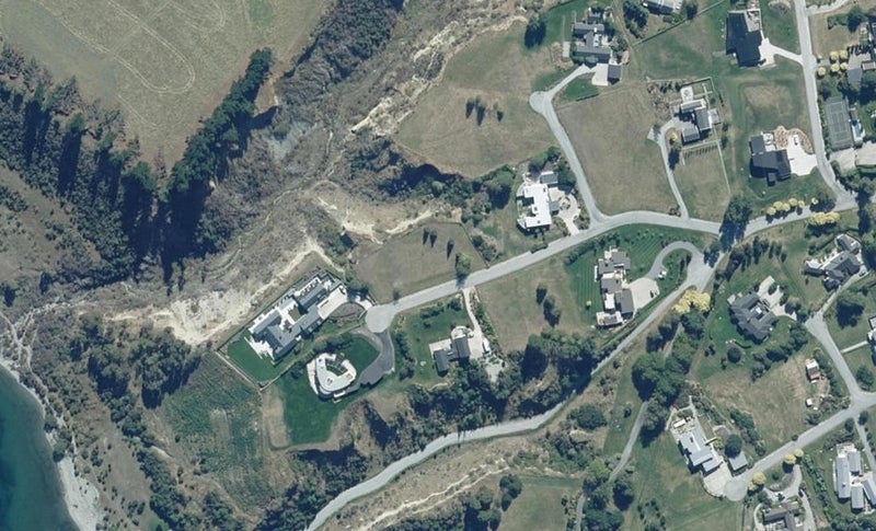 8 Bluff View Terrace, Drift Bay, Queenstown - Carousel 1