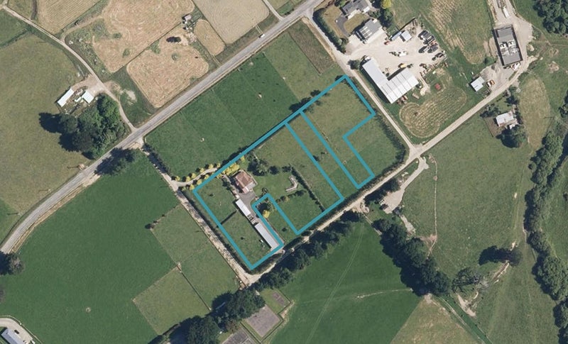 7 Mangamutu Domain Road, Mangamutu, Pahiatua - Carousel 1