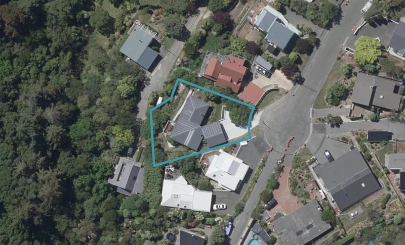 10 Toledo Place, Mount Pleasant, Christchurch - Carousel 1