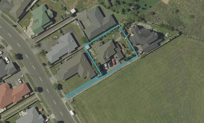 131 Ruapehu Drive, Fitzherbert, Palmerston North - Carousel 1