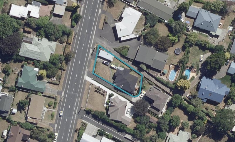 14 Hillcrest Road, Hillcrest, Hamilton - Carousel 1