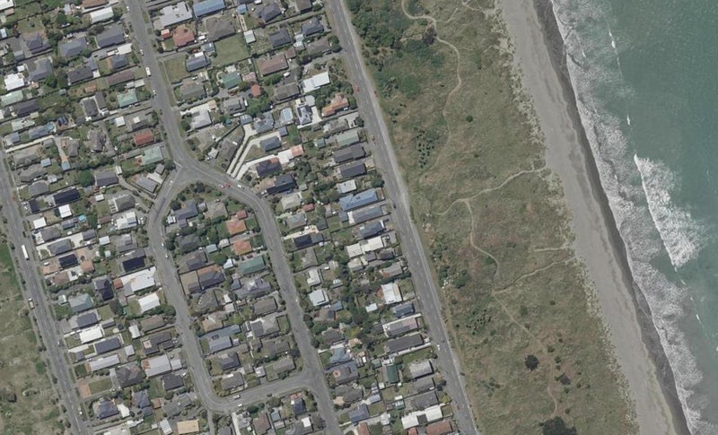 2/521 Marine Parade, South New Brighton, Christchurch - Carousel 1
