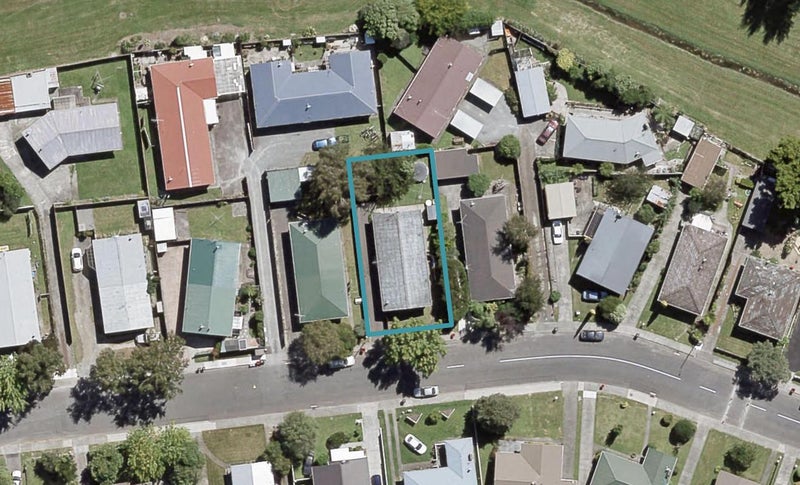 2/117 Clouston Park Road, Clouston Park, Upper Hutt - Carousel 1