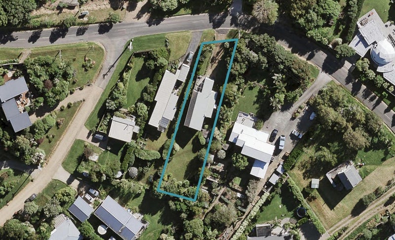 391 Sea View Road, Onetangi, Waiheke Island - Carousel 1