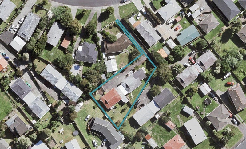 2/63 Tabitha Crescent, Henderson, Auckland - Carousel 1