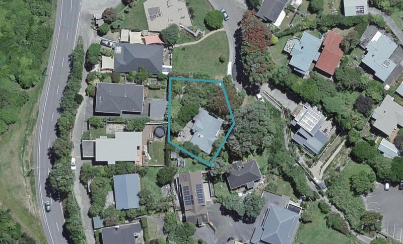 8 Surrey Street, Wilton, Wellington - Carousel 1