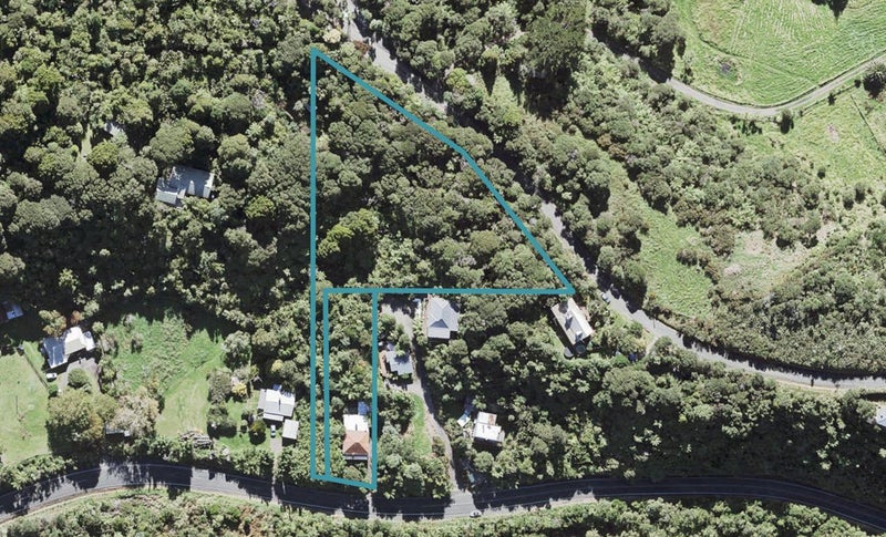 63 Te Henga Road, Waitākere, Auckland - Carousel 1