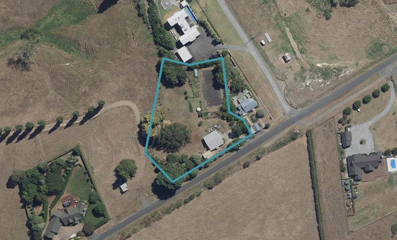 176B Wallace Road, Temple View, Hamilton - Carousel 1