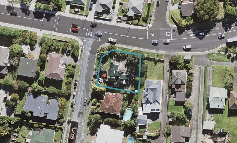 143 Porritt Avenue, Chatswood, Auckland - Carousel 1