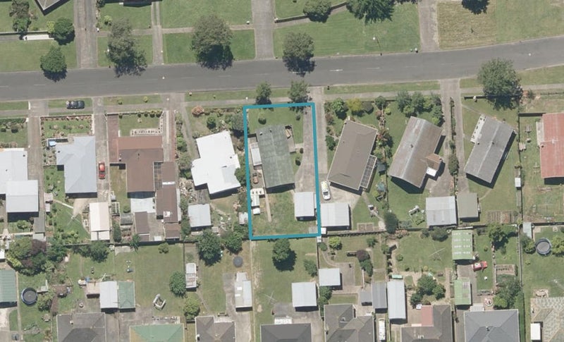 20 Hackett Street, Whanganui East, Whanganui - Carousel 1