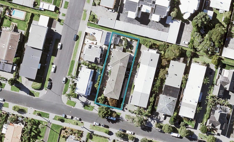 1/28 Speight Road, Kohimarama, Auckland - Carousel 1