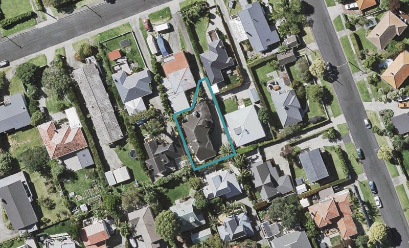 23A Kawerau Avenue, Devonport, Auckland - Carousel 1