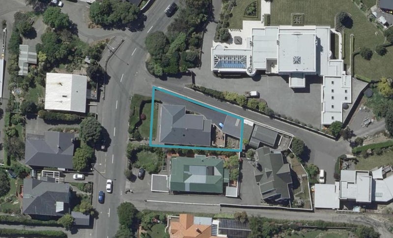 2/79D Dyers Pass Road, Cashmere, Christchurch - Carousel 1