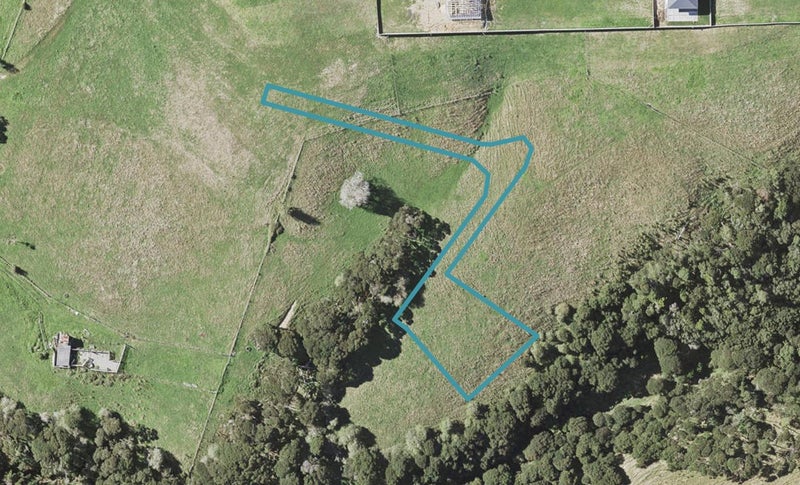 16 Eckford Lane, Maraetai, Auckland - Carousel 1