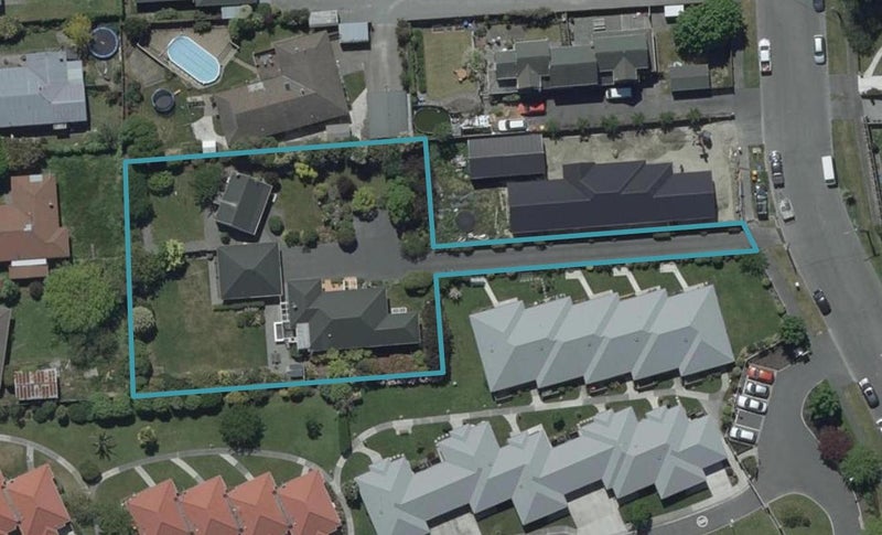 15 Horseshoe Lake Road, Shirley, Christchurch - Carousel 1