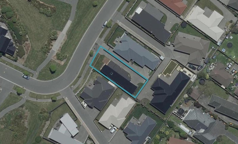 33 Carradale Avenue, Broomfield, Christchurch - Carousel 1