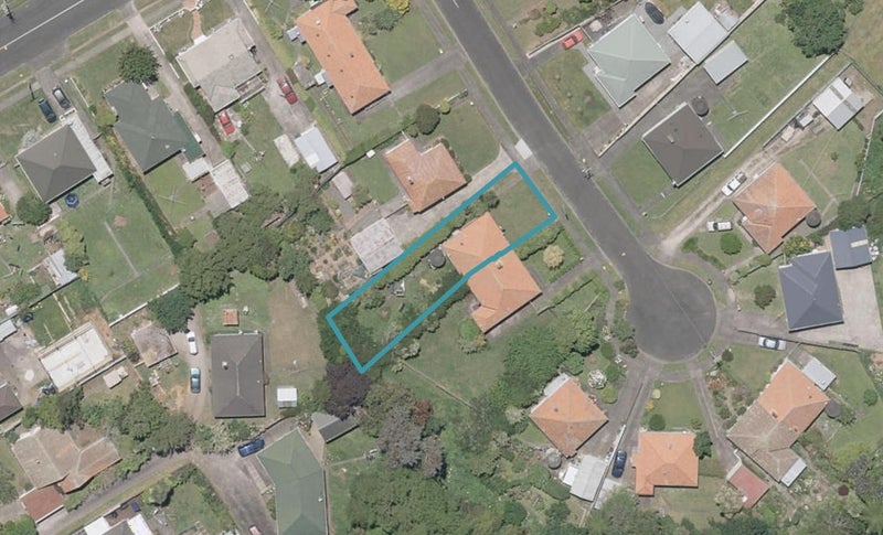 8 Clapham Place, Whanganui East, Whanganui - Carousel 1