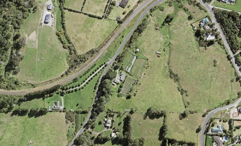 36 Kātote Avenue, Swanson, Auckland - Carousel 1