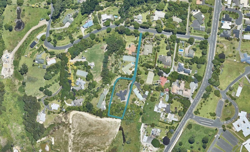 17B Freeburn Road, Pyes Pa, Tauranga - Carousel 1