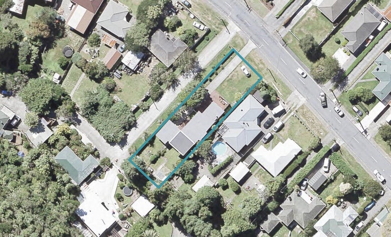 114 Hine Road, Wainuiomata, Lower Hutt - Carousel 1
