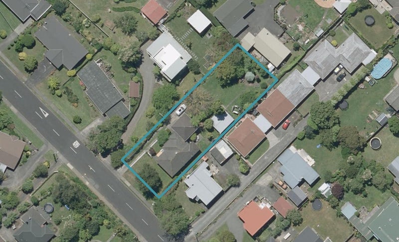 22 Parkes Avenue, Saint Johns Hill, Whanganui - Carousel 1