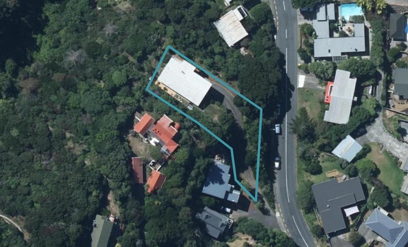 32 Oak Avenue, Paremata, Porirua - Carousel 1