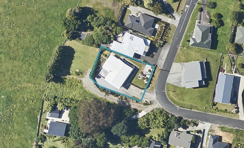 31 Fyfe Road, Waihi Beach, Waihi Beach - Carousel 1