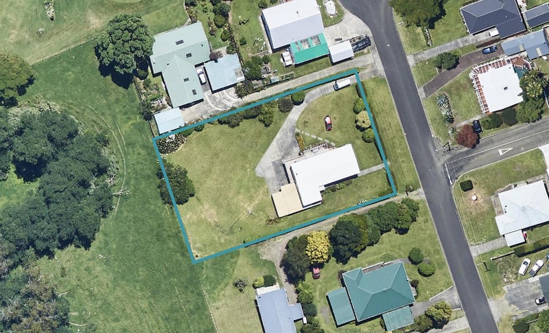 11 View Road, Opotiki, Ōpōtiki - Carousel 1