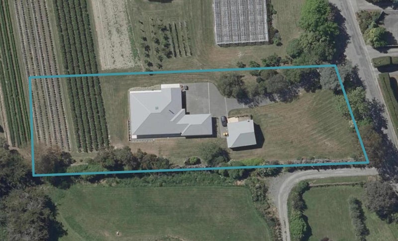 36 Horotane Valley Road, Heathcote Valley, Christchurch - Carousel 1