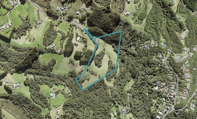 10 Wendy Road, Waitakere, Auckland - Carousel 1