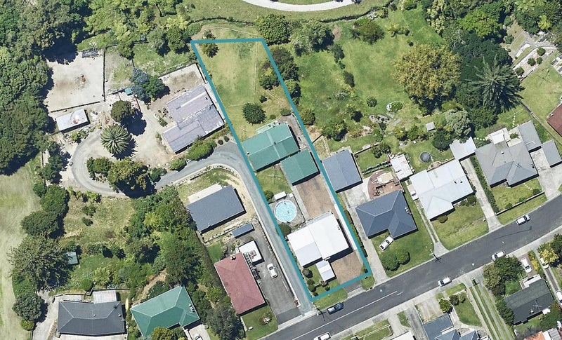 57 Esk Street, Parkvale, Tauranga - Carousel 1