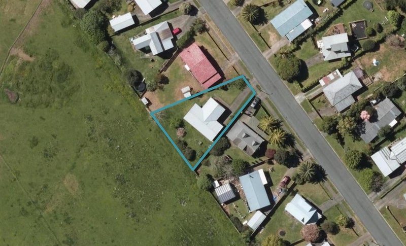 13 Townsend Place, Tikipunga, Whangarei - Carousel 1