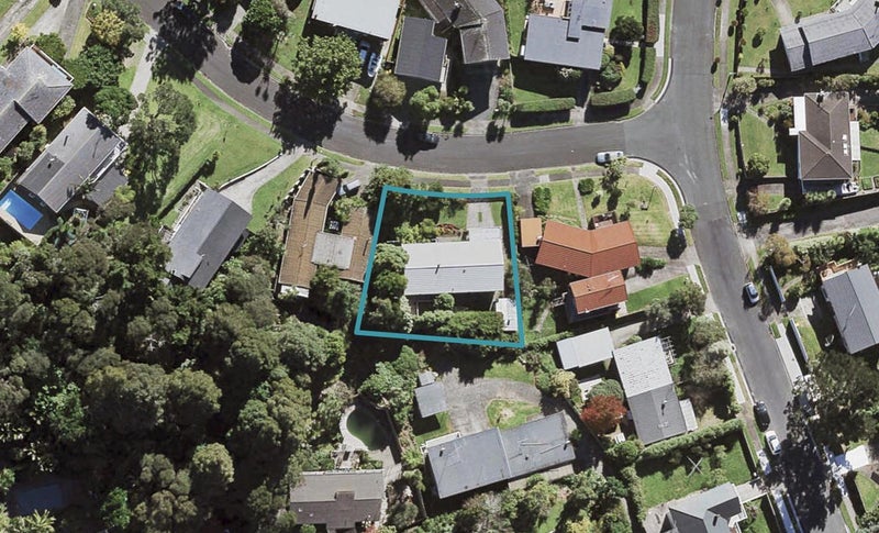 4 Gretel Place, Hillcrest, Auckland - Carousel 1