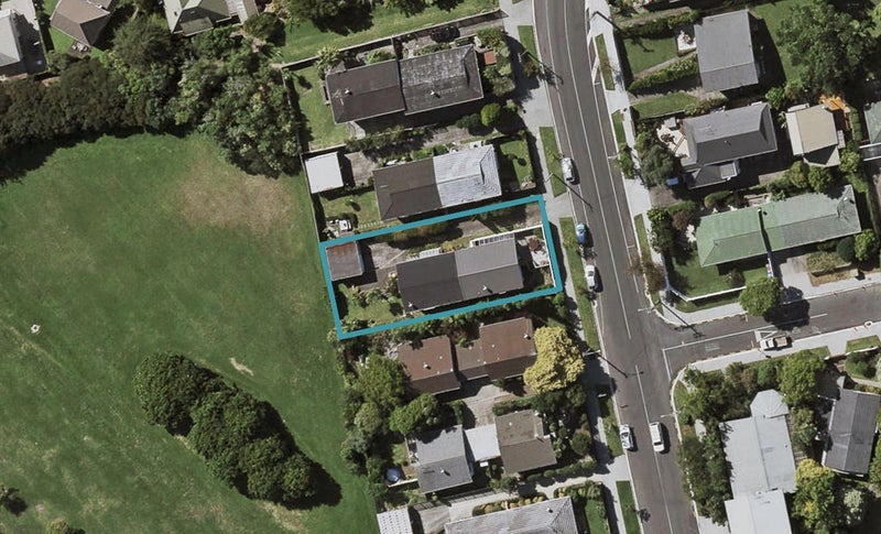 2/79 Koraha Street, Remuera, Auckland - Carousel 1