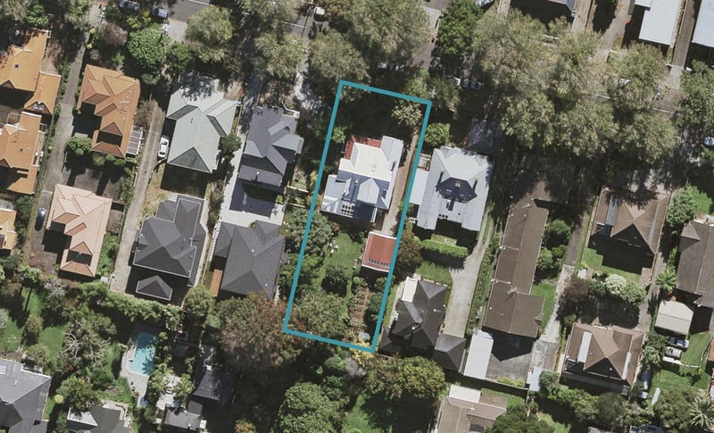 18 Bracken Avenue, Epsom, Auckland - Carousel 1