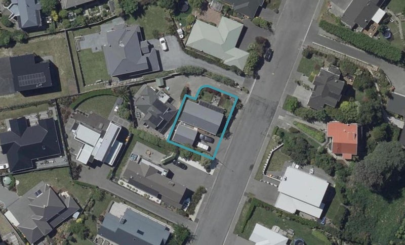 80 Ravensdale Rise, Westmorland, Christchurch - Carousel 1